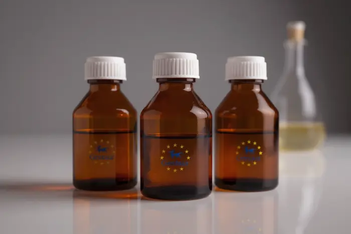 (+)-Pinoresinol (>80% ee)